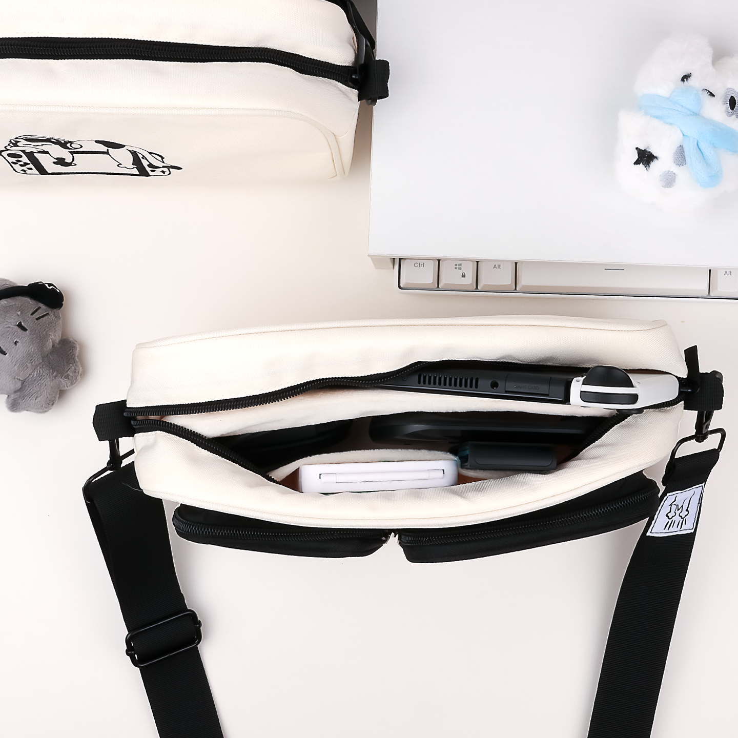 Cat-Themed Gaming Crossbody Ba - Gaming Console Display review and price